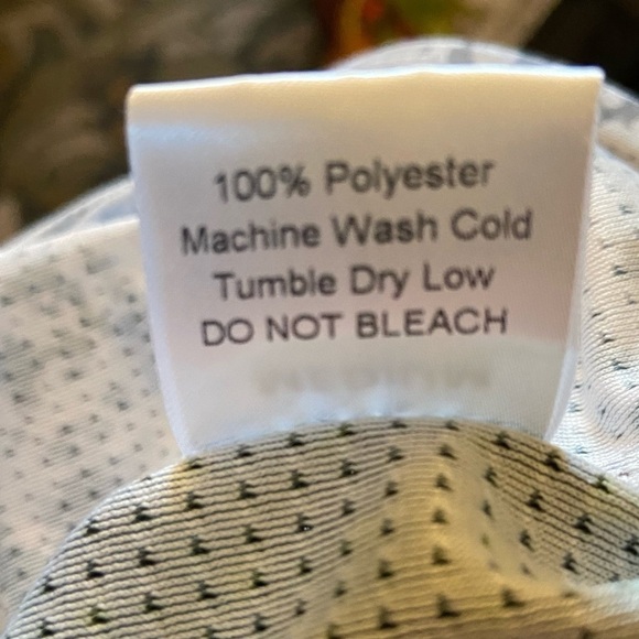 Pro reversible tank for any fan of militarism or proud Americans. Pristine shirt - Picture 8 of 9